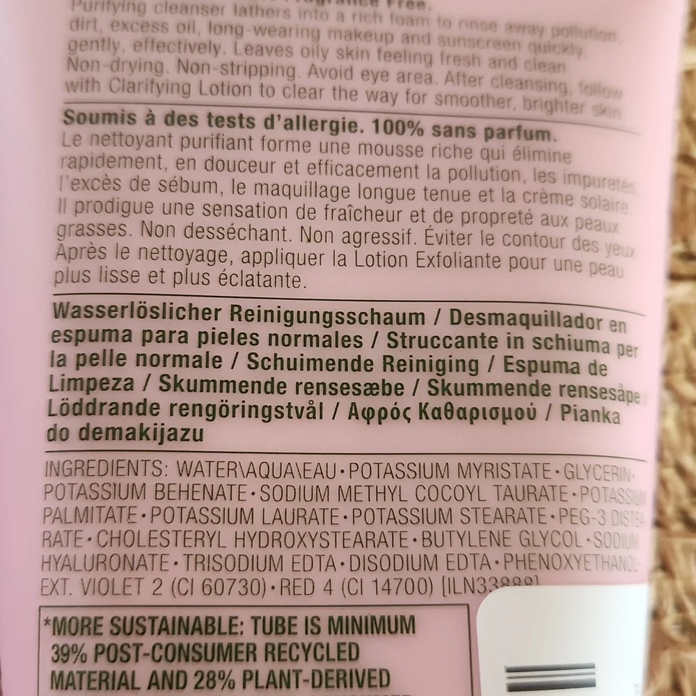 Clinique Pink All About Clean Rinse-Off Foaming Cleanser